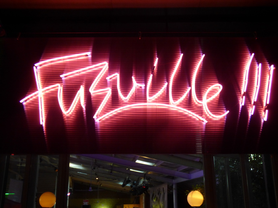 001fuzzville-logo